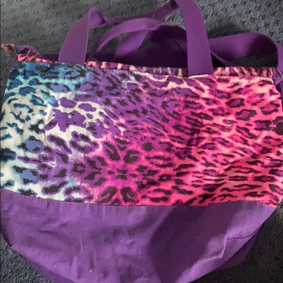 Justice wild about weekend sequin cheetah bag - Picture 2 of 2